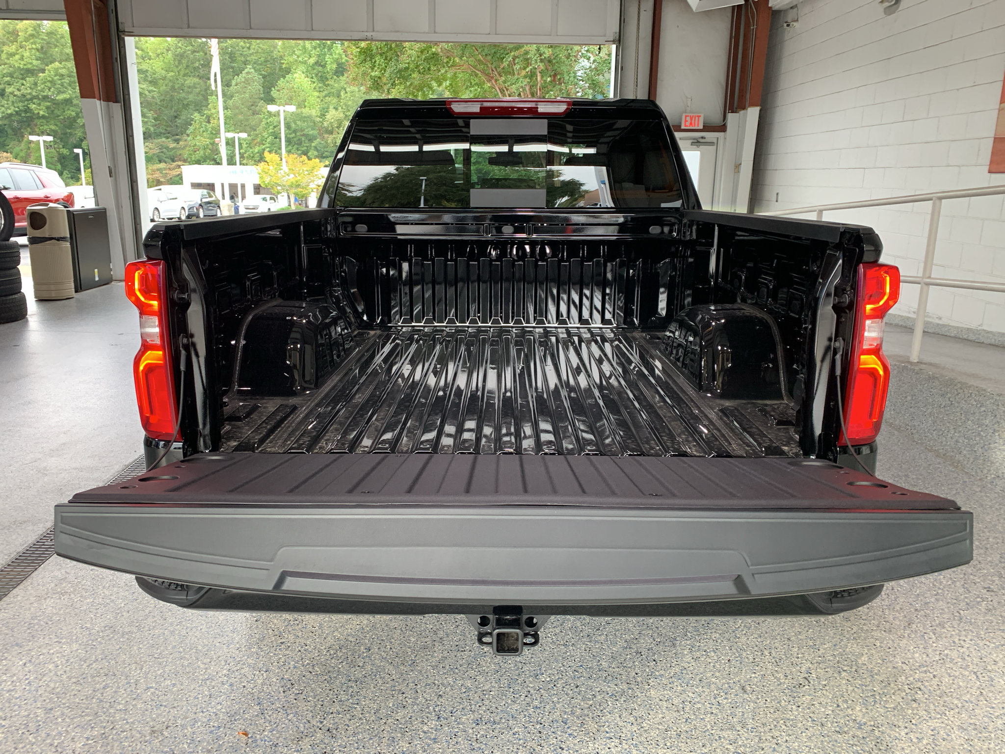 New 2026 Chevrolet Silverado 1500 RST w/ Safety Package AWD/4WD image 10