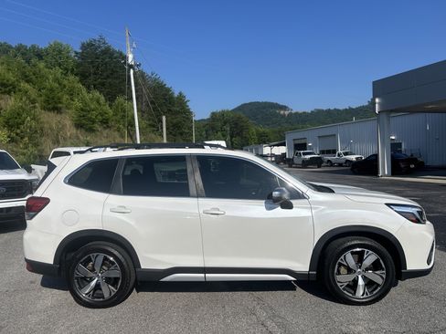 Used 2020 Subaru Forester Touring w/ Popular Package #2 AWD/4WD image 7