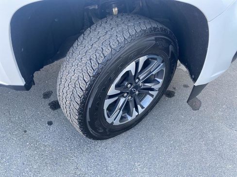 Used 2021 Chevrolet Colorado Z71 image 6