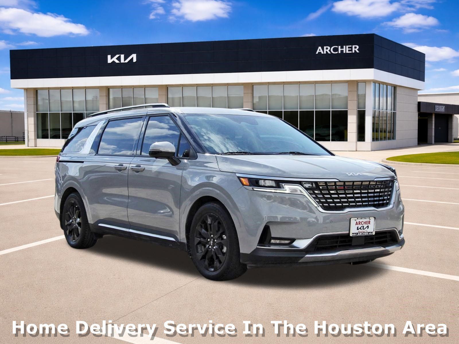 Certified 2022 Kia Carnival SX FWD image 1