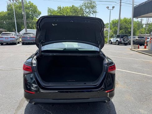 Used 2024 Nissan Sentra S FWD image 17