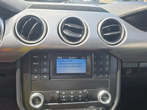 Used 2020 Ford Mustang GT RWD image 6