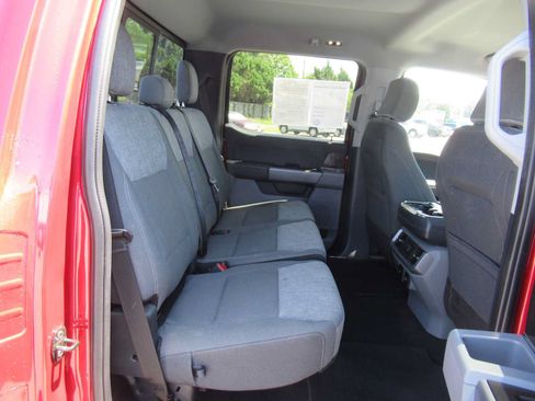 Used 2022 Ford F150 XLT w/ Equipment Group 302A High AWD/4WD image 17