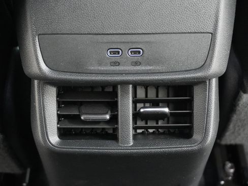 New 2026 Chevrolet Equinox LT w/ Safety and Technology Package image 40