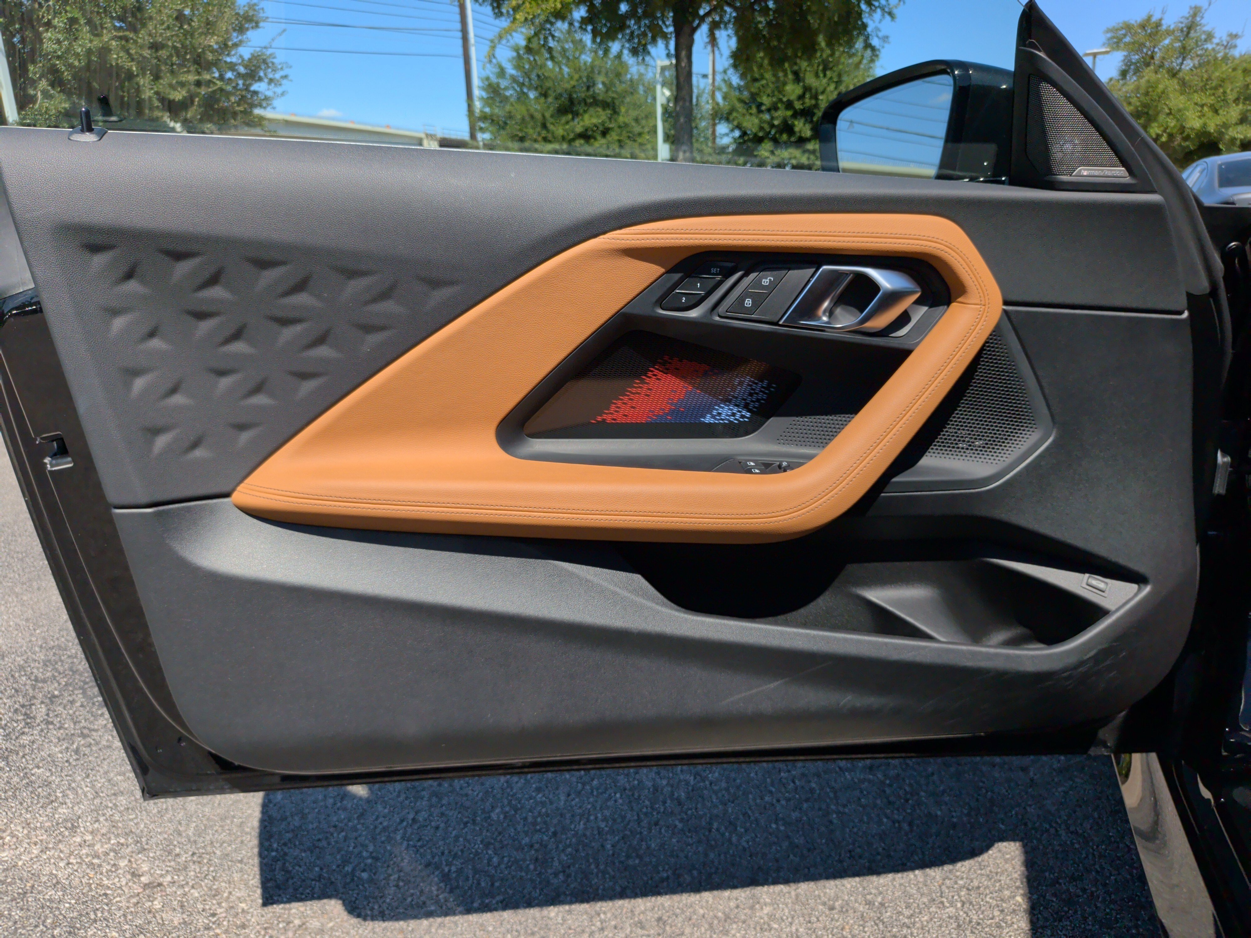 Used 2024 BMW 230i Coupe w/ Premium Package RWD image 29