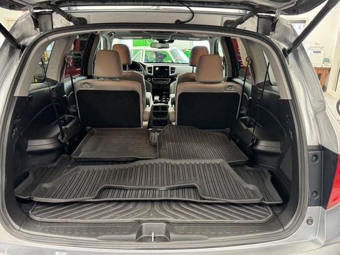 Used 2018 Honda Pilot Elite image 25