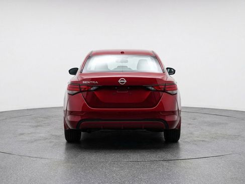 Used 2025 Nissan Sentra SV image 7