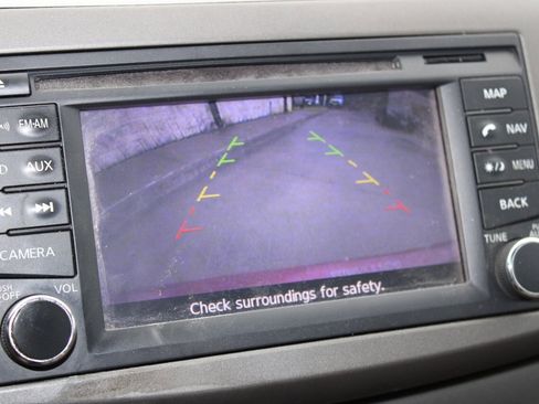 Used 2013 Nissan Sentra SL w/ Leather Pkg image 7