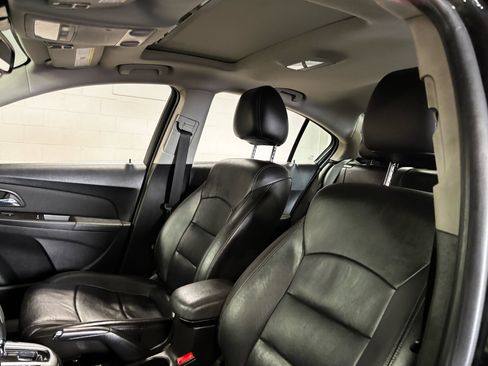 Used 2015 Chevrolet Cruze LT w/ Sun, Sound and Sport Package image 9