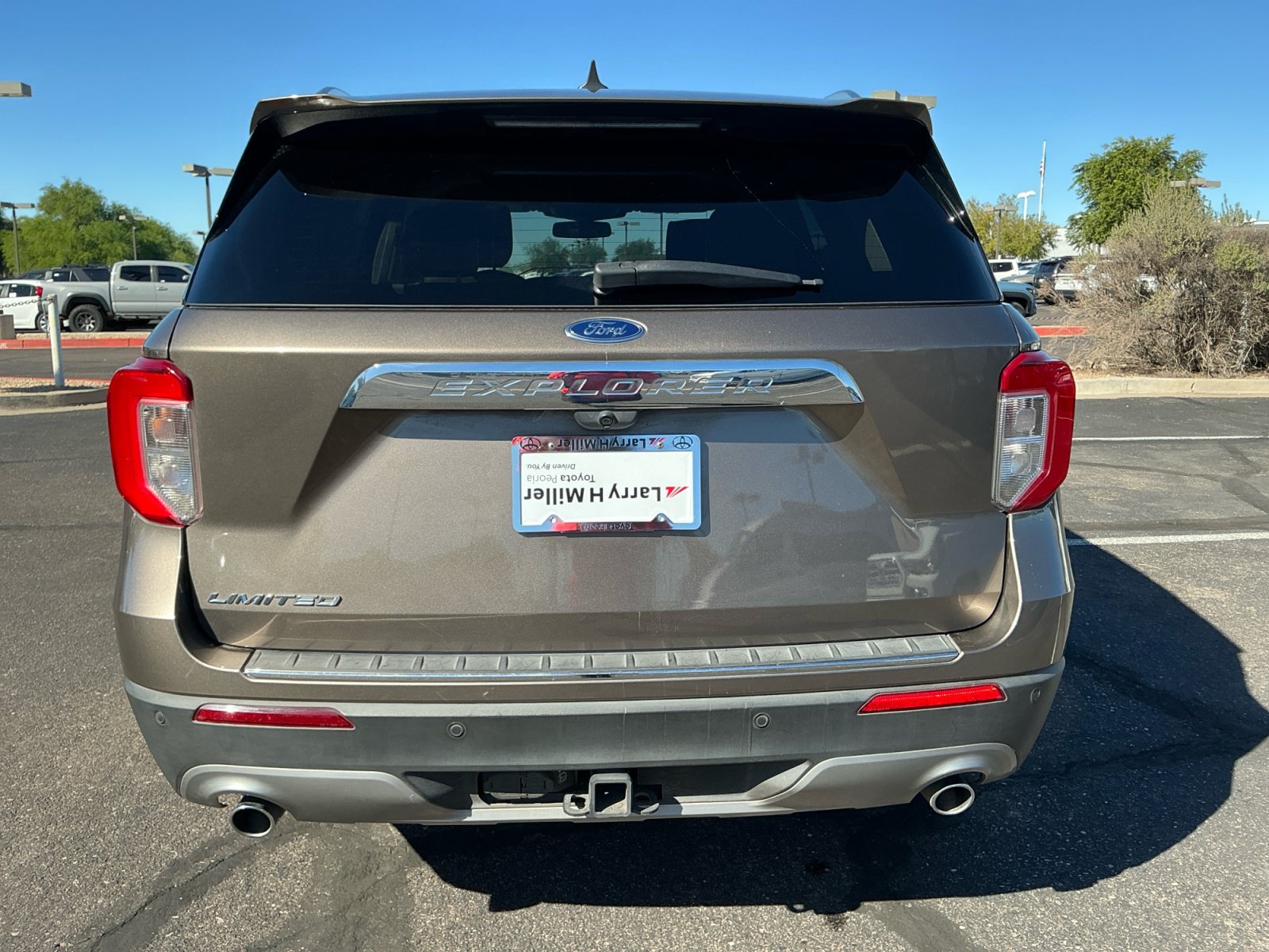 Used 2021 Ford Explorer Limited w/ Equipment Group 301A RWD image 24