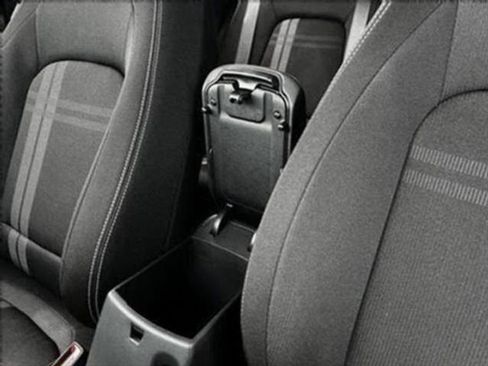 New 2025 Hyundai Venue SEL image 14