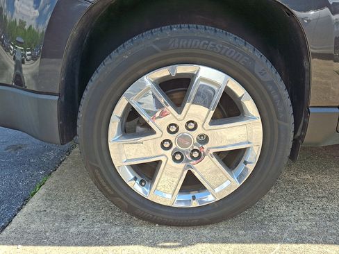 Used 2017 GMC Acadia Limited SLT AWD/4WD image 10