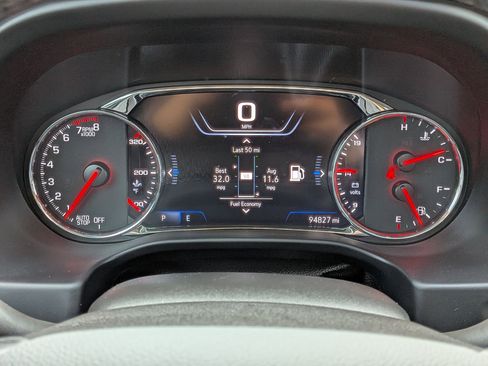 Used 2021 GMC Acadia SLT w/ Technology Package AWD/4WD image 13