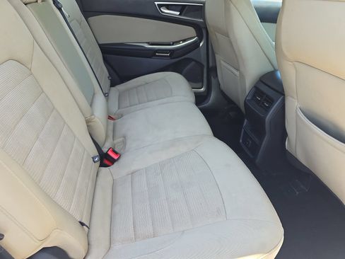 Used 2015 Ford Edge SEL FWD image 11