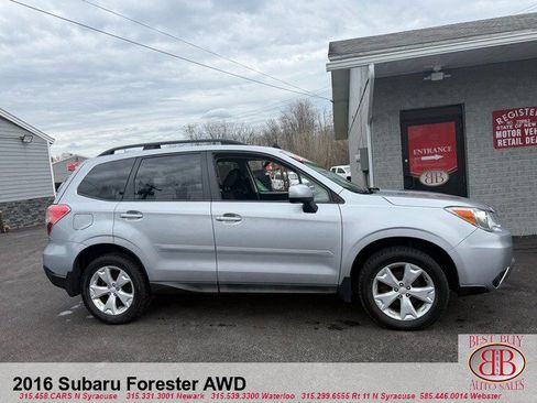 Used 2016 Subaru Forester 2.5i Premium w/ All-Weather Package AWD/4WD image 3