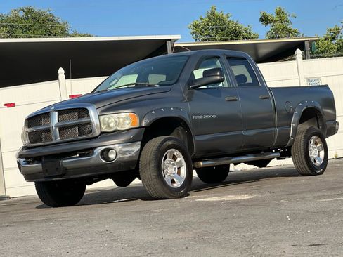 Used 2005 Dodge Ram 2500 Truck SLT w/ Off-Road Group image 26