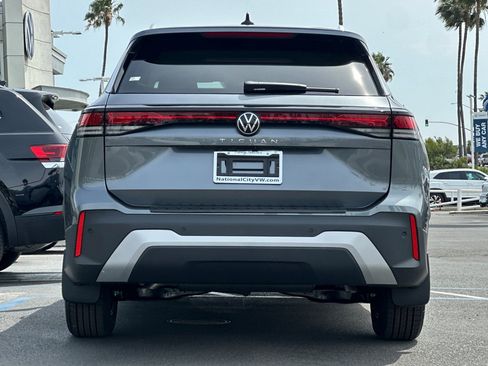 New 2026 Volkswagen Tiguan S FWD image 6