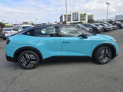 New 2026 Nissan Leaf SV+ w/ Floor Mat Package (SV+) image 31