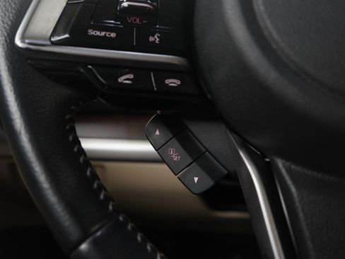 Used 2018 Subaru Outback 3.6R Limited image 26