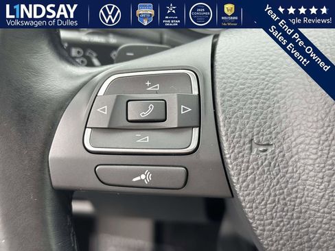 Used 2015 Volkswagen Passat 3.6 SEL Premium image 20