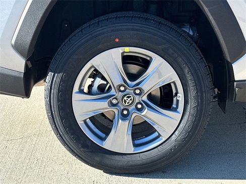 New 2025 Toyota RAV4 XLE image 8