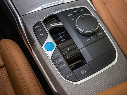 Used 2025 BMW i4 xDrive40i w/ Premium Package image 19