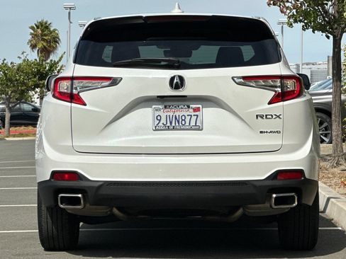 Used 2023 Acura RDX AWD image 5