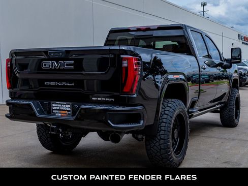 Used 2025 GMC Sierra 2500 Denali Ultimate AWD/4WD image 10