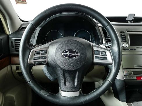 Used 2014 Subaru Outback 2.5i Limited image 13