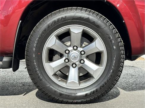 Used 2008 Toyota 4Runner Limited image 27