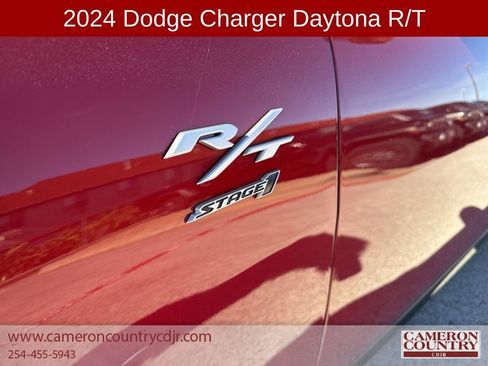 New 2024 Dodge Charger R/T w/ Plus Group image 19