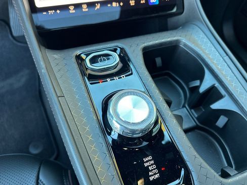 New 2025 Jeep Wagoneer S Launch Edition AWD/4WD image 27