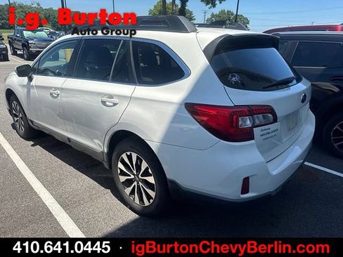 Used 2016 Subaru Outback 2.5i Limited AWD/4WD image 4
