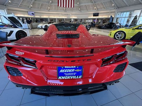 Used 2025 Chevrolet Corvette 3LT w/ Z51 Performance Package image 4