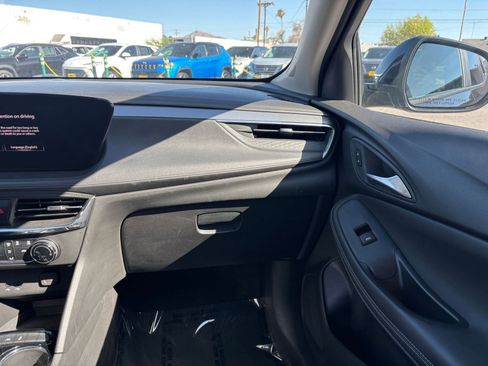 Used 2025 Buick Encore GX Preferred FWD image 34