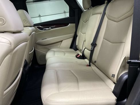 Certified 2019 Cadillac XT5 Premium Luxury FWD image 26
