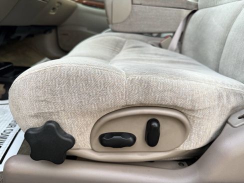 Used 2000 Buick Le Sabre Custom w/ Prestige Opt Pkg image 20