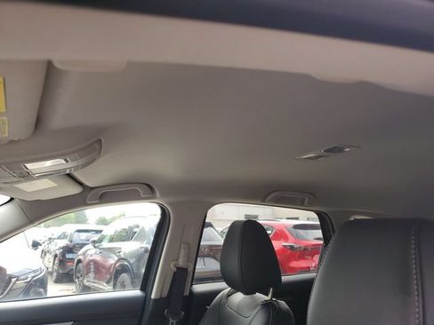 Certified 2025 MAZDA CX-5 AWD 2.5 S w/ Select Package image 18