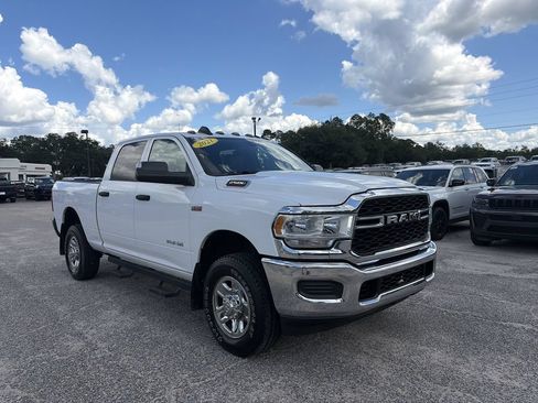 Used 2021 RAM 2500 Tradesman w/ Chrome Appearance Group AWD/4WD image 8