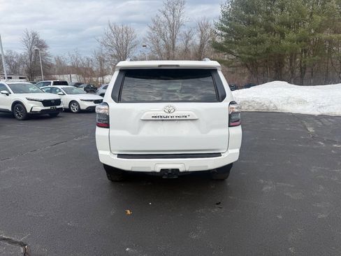 Used 2015 Toyota 4Runner SR5 Premium image 7