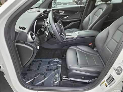 Used 2020 Mercedes-Benz GLC 300 4MATIC image 17