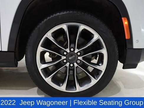 Used 2022 Jeep Wagoneer Series III w/ Premium Group I image 6