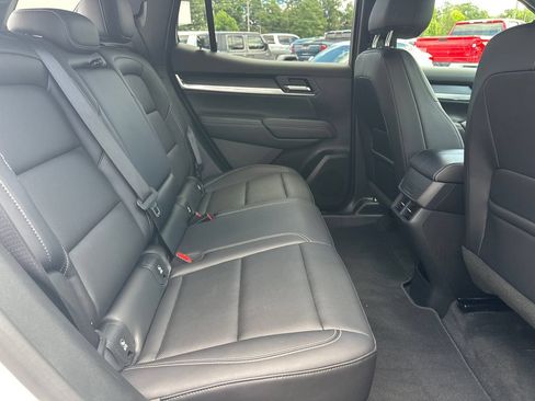 Used 2026 GMC Terrain Elevation w/ Elevation Premium Package FWD image 16