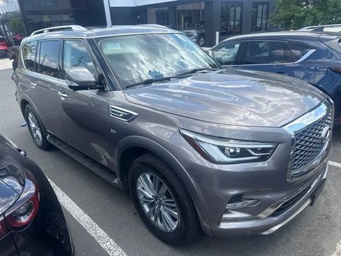 Used 2019 INFINITI QX80 Luxe AWD/4WD image 4