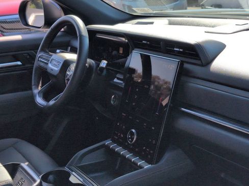 Certified 2026 GMC Terrain AT4 image 30