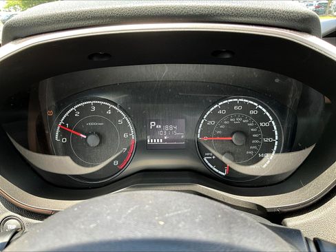 Used 2019 Subaru Crosstrek 2.0i Premium AWD/4WD image 12
