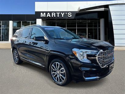 Used 2022 GMC Terrain Denali w/ LPO, Floor Liner Package