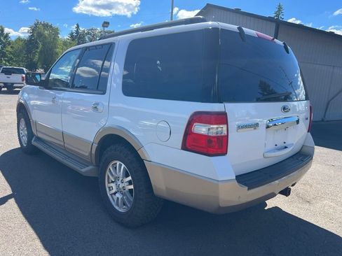 Used 2012 Ford Expedition XLT AWD/4WD image 5