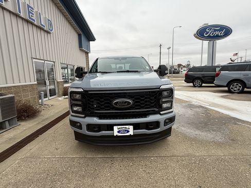 New 2026 Ford F350 Lariat w/ Black Appearance Package image 3