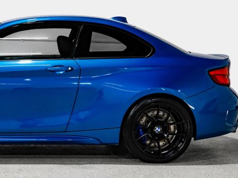 Used 2018 BMW M2 RWD image 11